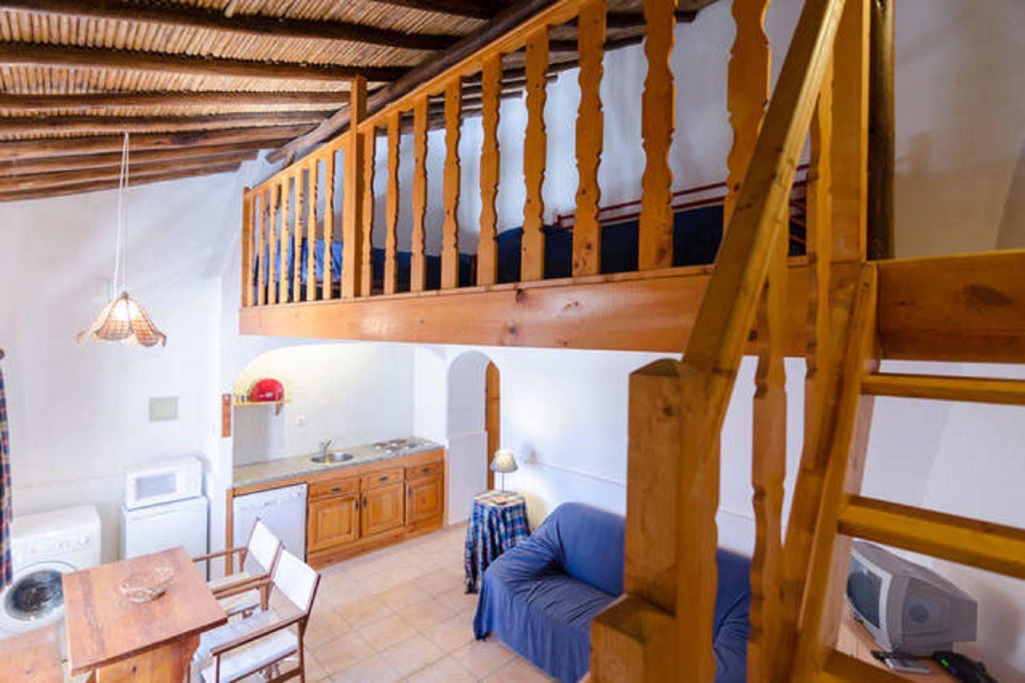 Quinta do Lagar - by Portugalferias Guest House Albufeira Bagian luar foto